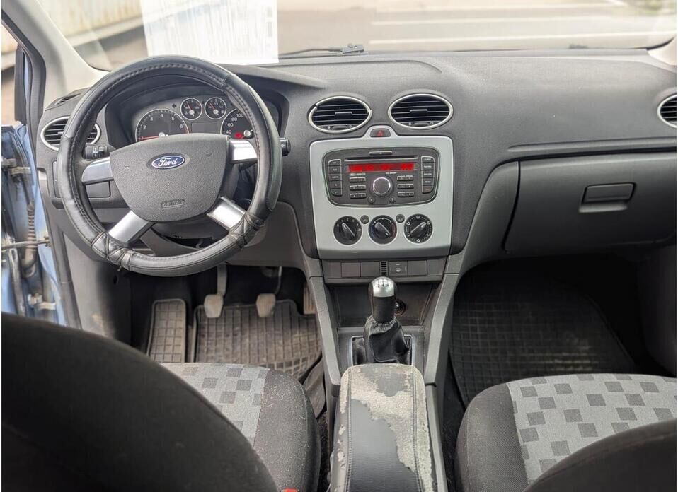 Ford Focus, II 1.6 MT (100 л.с.)