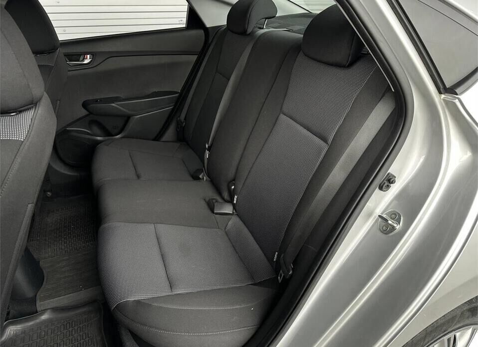 Hyundai Solaris 1.6 AT (123 л.с.)