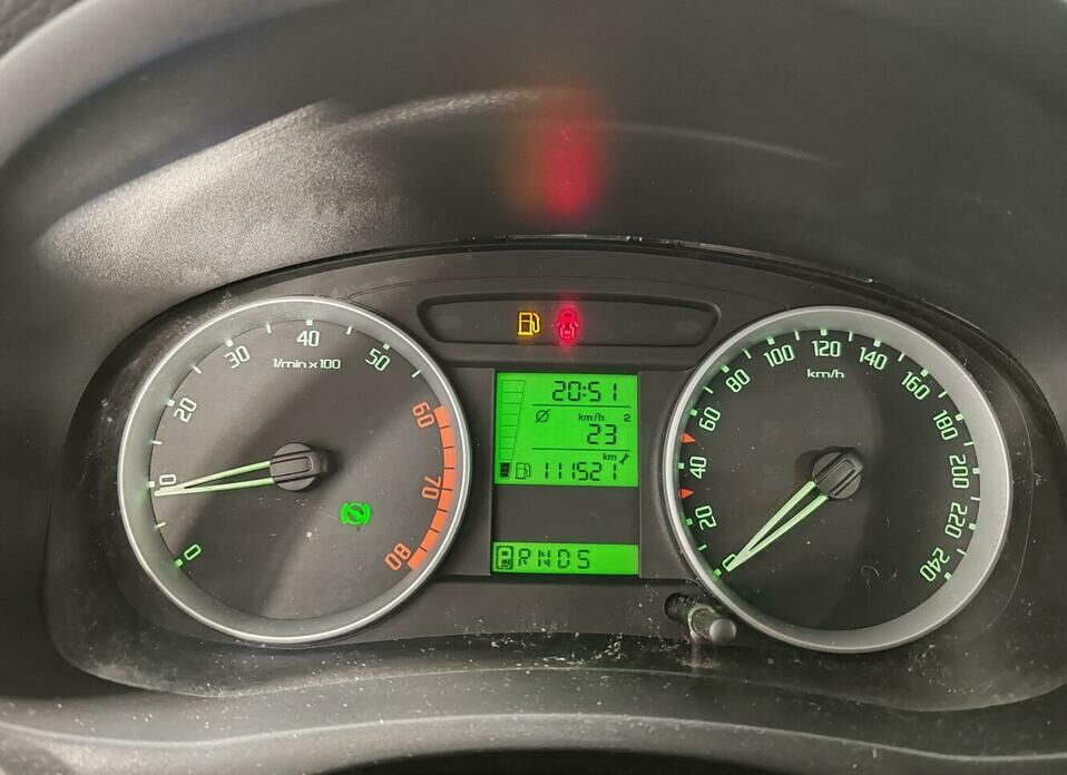 Skoda Roomster 1.6 AT (105 л.с.)