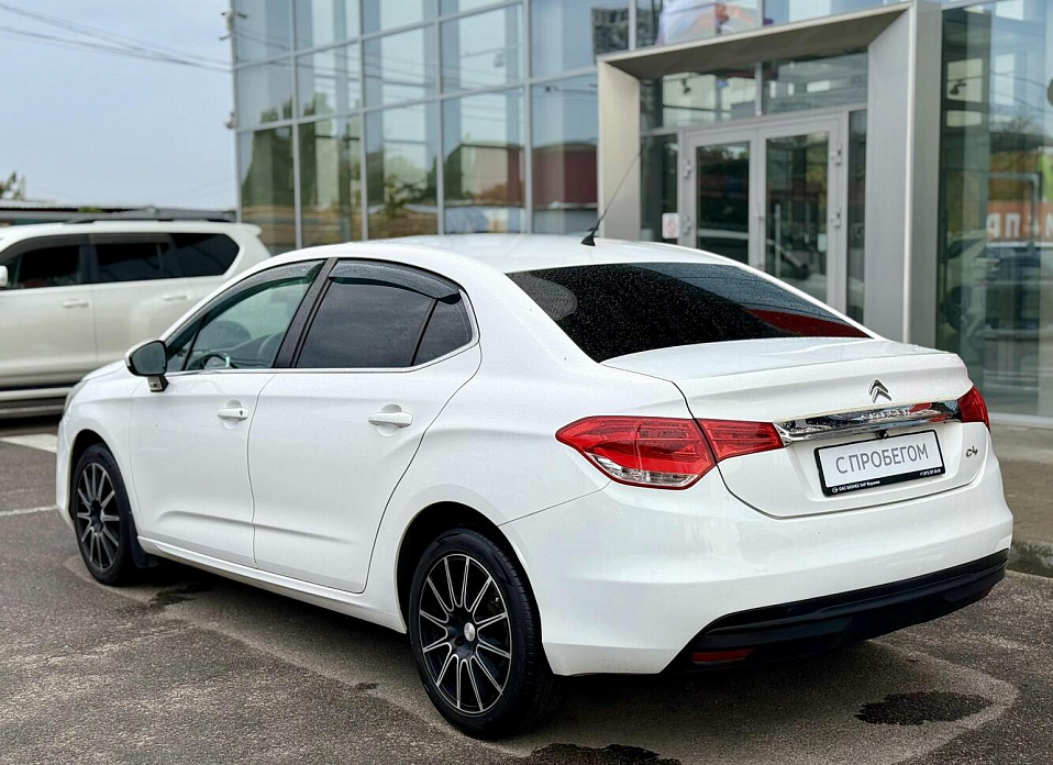 Citroen C4, II 1.6 AT (120 л.с.)
