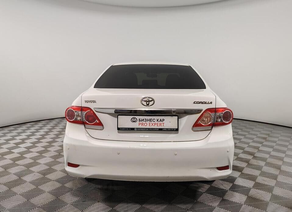 Toyota Corolla, X (E140, E150) Рестайлинг 1.6 AT (124 л.с.)