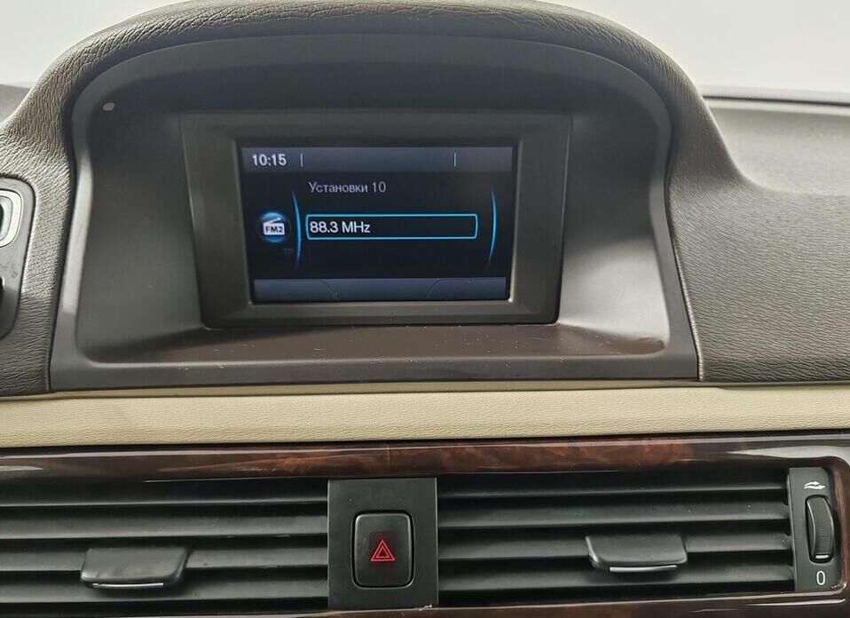 Volvo XC70, II 2.4d AT (163 л.с.) 4WD