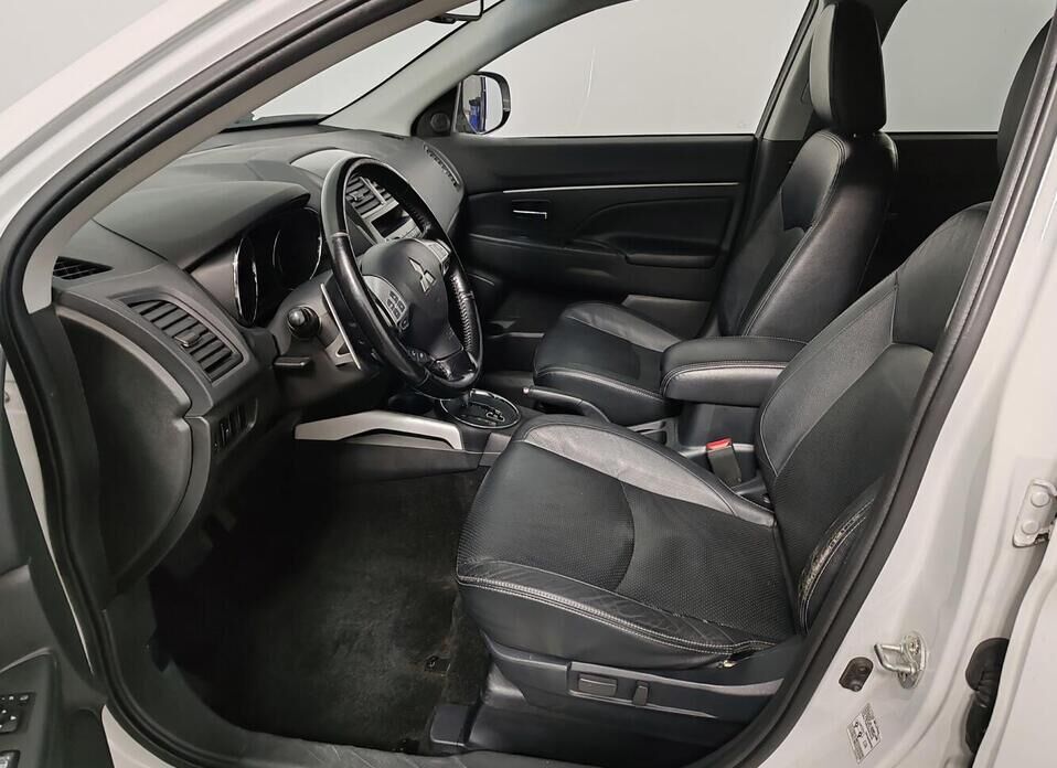 Mitsubishi ASX 1.8 CVT (140 л.с.)