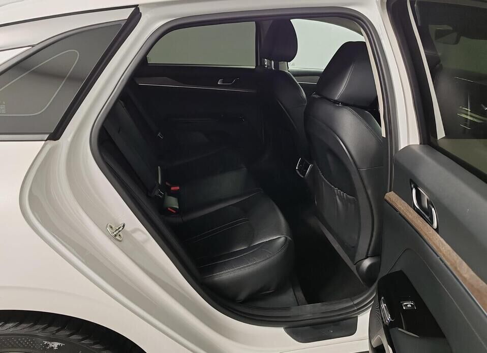 Kia K5, III 2.5 AT (194 л.с.)