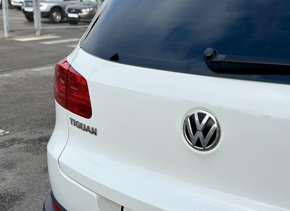 Volkswagen Tiguan, I Рестайлинг 2.0d AT (140 л.с.) 4WD