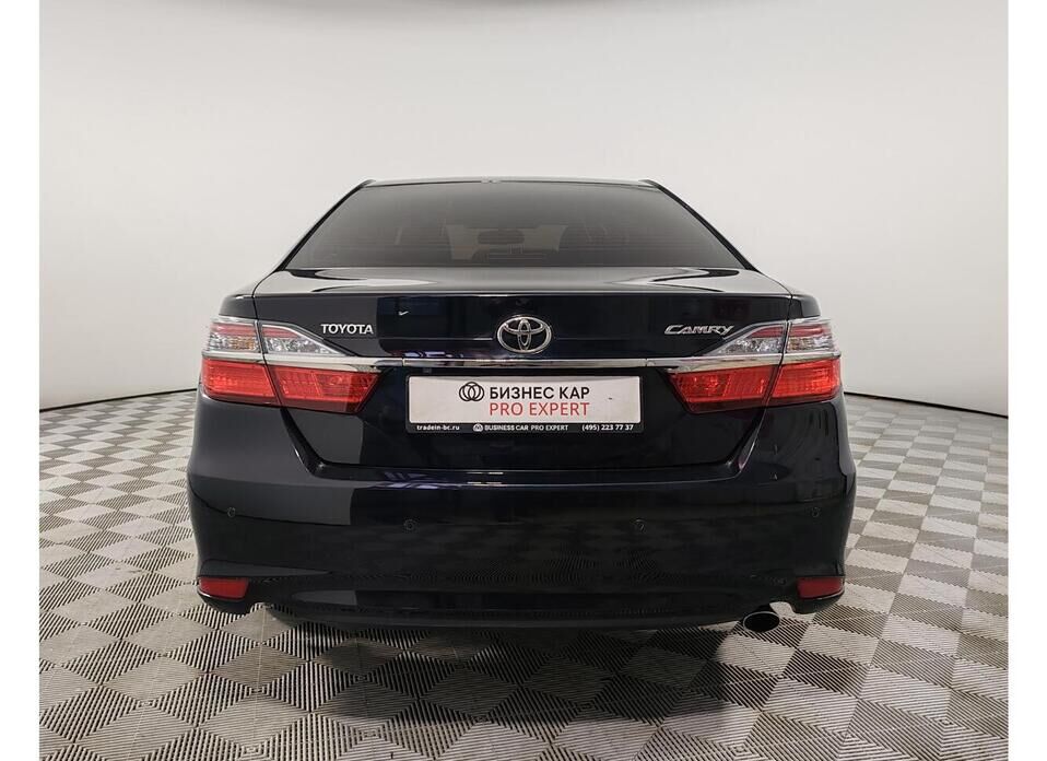 Toyota Camry, VII (XV50) Рестайлинг 2.5 AT (181 л.с.)