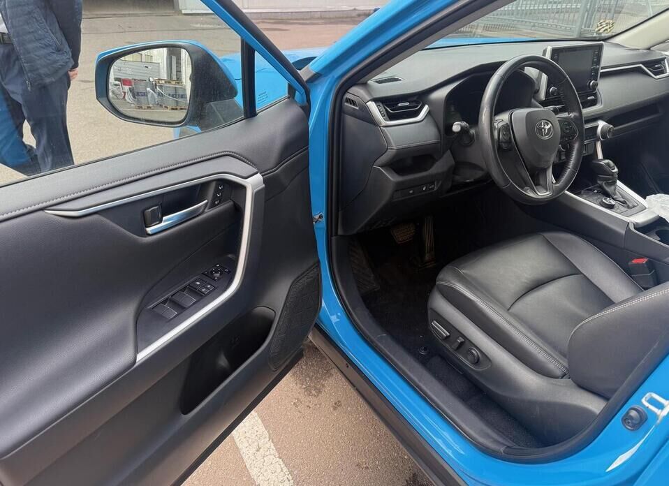 Toyota RAV4, V (XA50) 2.0 CVT (149 л.с.) 4WD