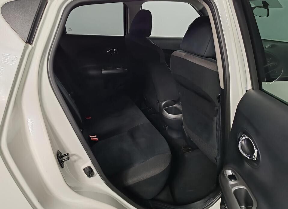 Nissan Juke 1.6 CVT (190 л.с.) 4WD