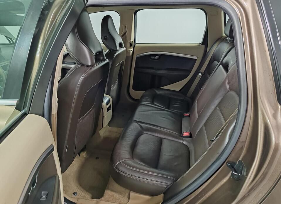 Volvo XC70, II 2.4d AT (163 л.с.) 4WD