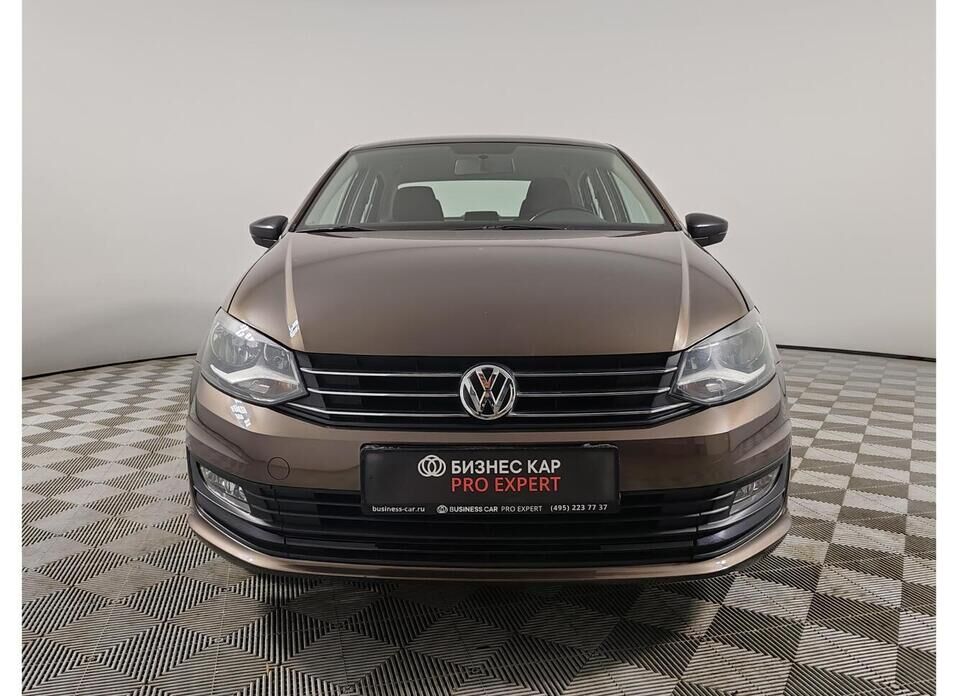 Volkswagen Polo, V Рестайлинг 1.6 AT (110 л.с.)