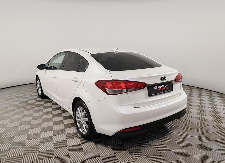 Kia Cerato 1.6 AT (130 л.с.)