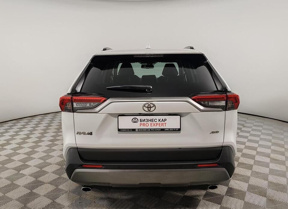 Toyota RAV4 2.5 AT (199 л.с.) 4WD