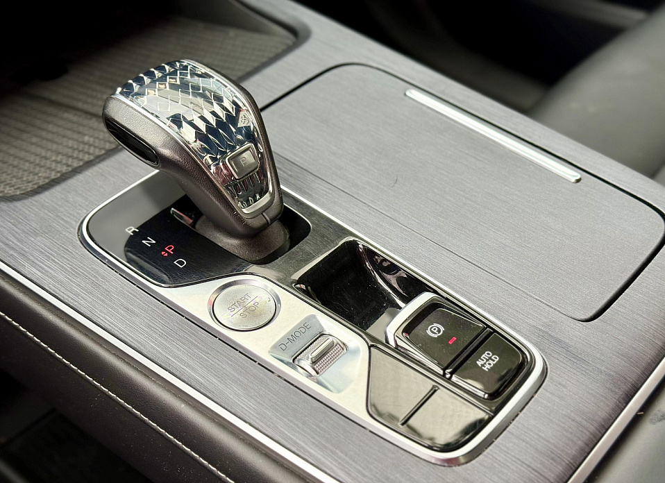 GAC GS8, II 2.0 AT (231 л.с.) 4WD