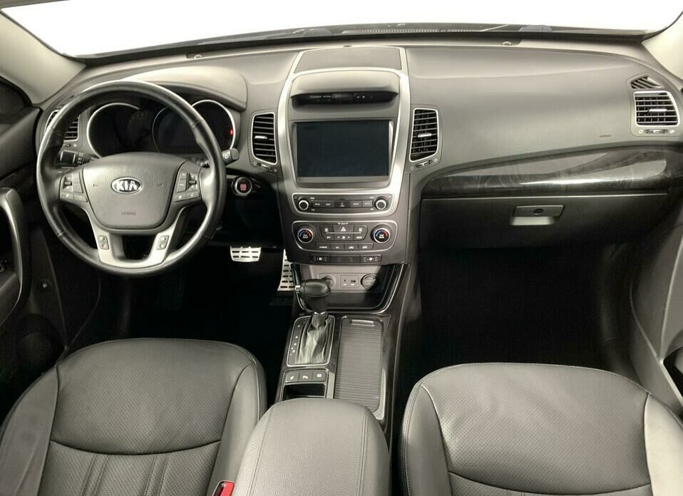 Kia Sorento 2.4 AT (175 л.с.) 4WD