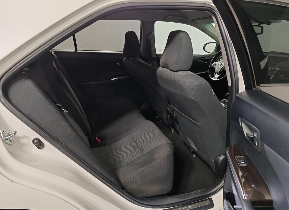 Toyota Camry, VII (XV50) Рестайлинг 2.0 AT (150 л.с.)