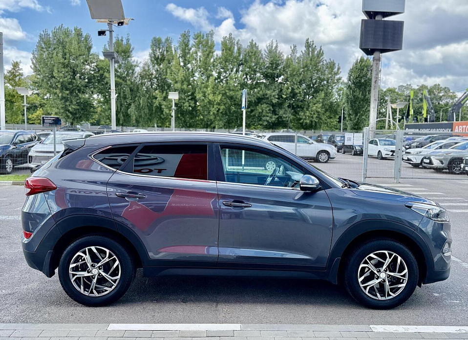 Hyundai Tucson, III 2.0 AT (150 л.с.) 4WD