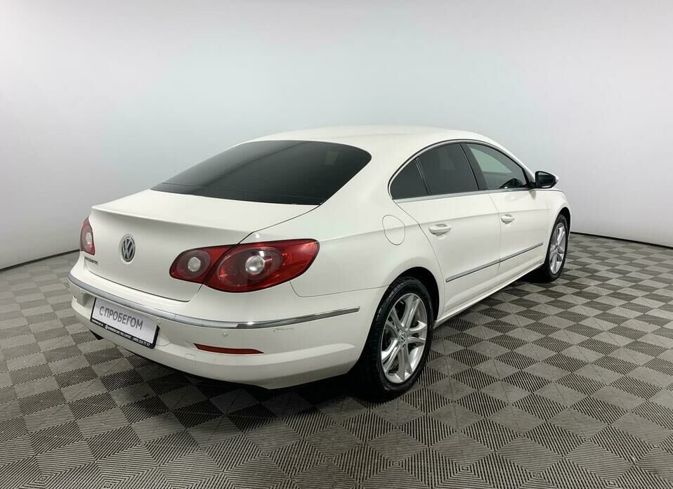 Volkswagen Passat CC 1.8 AMT (152 л.с.)