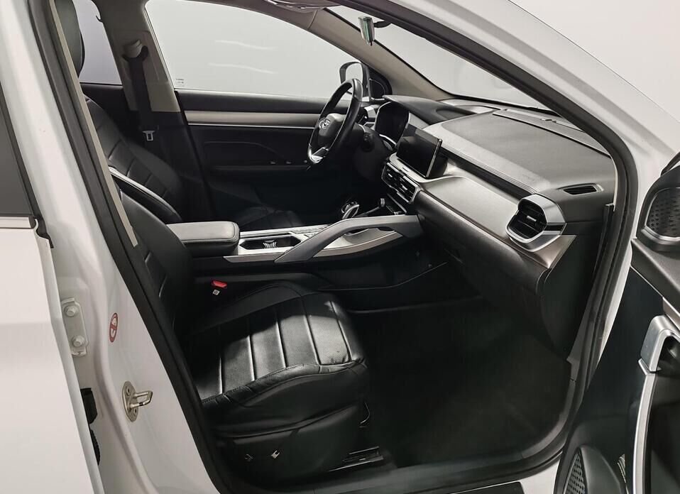Geely Coolray, I 1.5 AMT (150 л.с.)