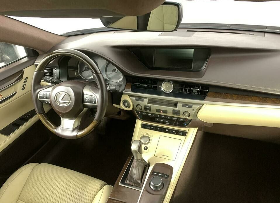 Lexus ES 350 3.5 AT (249 л.с.)