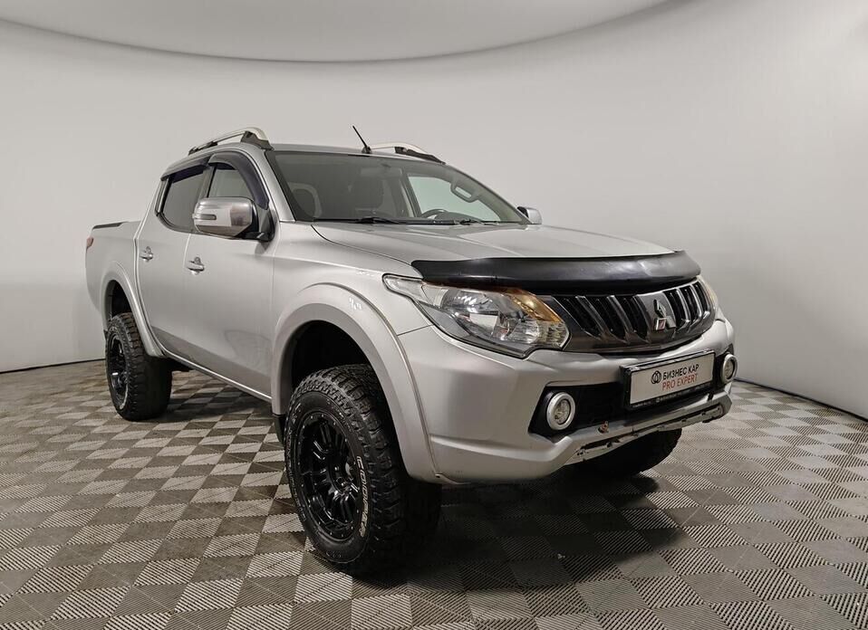 Mitsubishi L200, V 2.4d AT (154 л.с.) 4WD