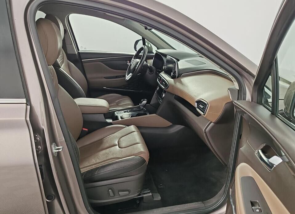 Hyundai Santa Fe 2.2d AT (200 л.с.) 4WD