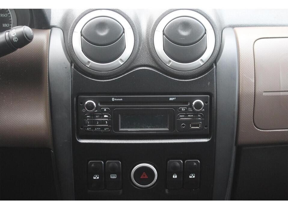 LADA (ВАЗ) Largus, I 1.6 MT (105 л.с.)