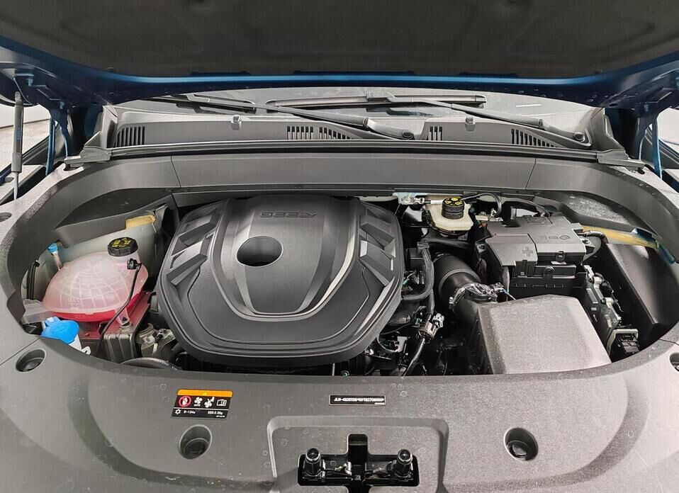 Geely Monjaro 2.0 AT (238 л.с.) 4WD