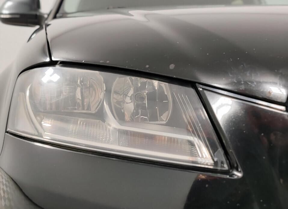 Audi A3, II (8P) Рестайлинг 2 1.4 AMT (125 л.с.)