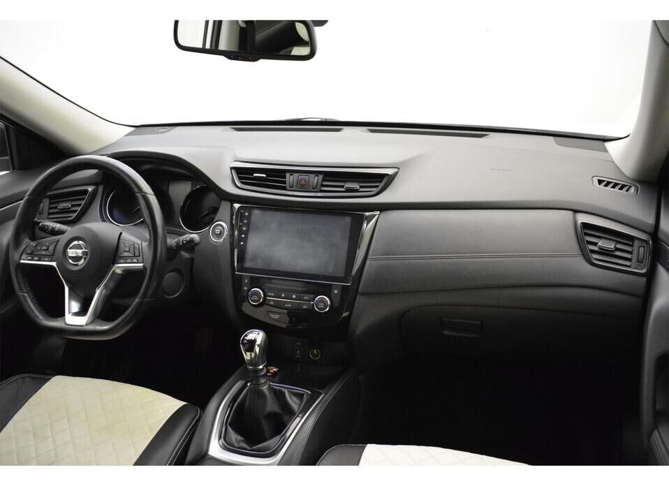 Nissan X-Trail 1.6d MT (130 л.с.) 4WD