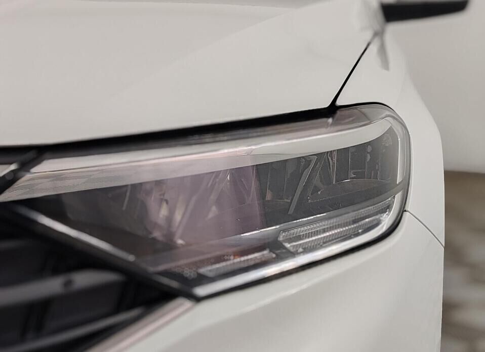 Volkswagen Polo, VI 1.4 AMT (125 л.с.)