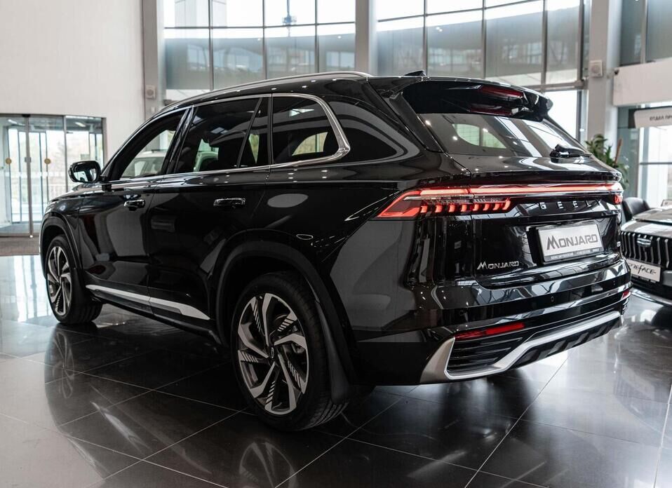 Geely Monjaro 2.0 AT (238 л.с.) 4WD