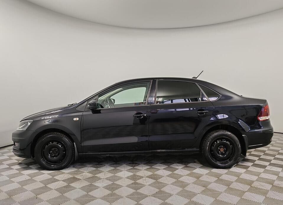 Volkswagen Polo 1.6 AT (110 л.с.)