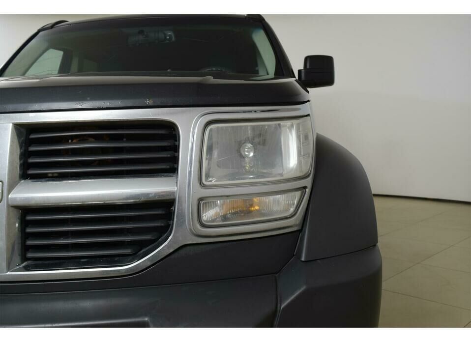 Dodge Nitro 3.7 AT (205 л.с.) 4WD