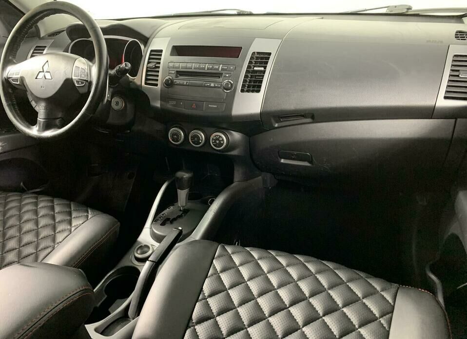 Mitsubishi Outlander 2.4 CVT (170 л.с.) 4WD