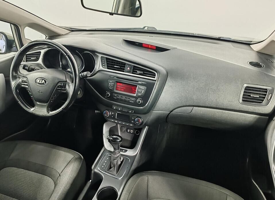 Kia Ceed, II Рестайлинг 1.6 MT (130 л.с.)