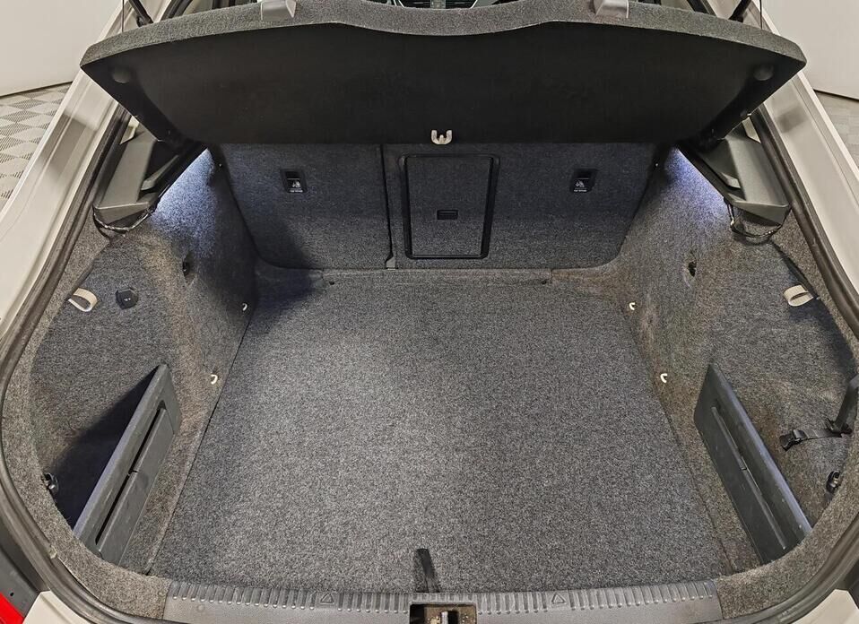 Skoda Octavia, III (A7) 1.4 MT (140 л.с.)