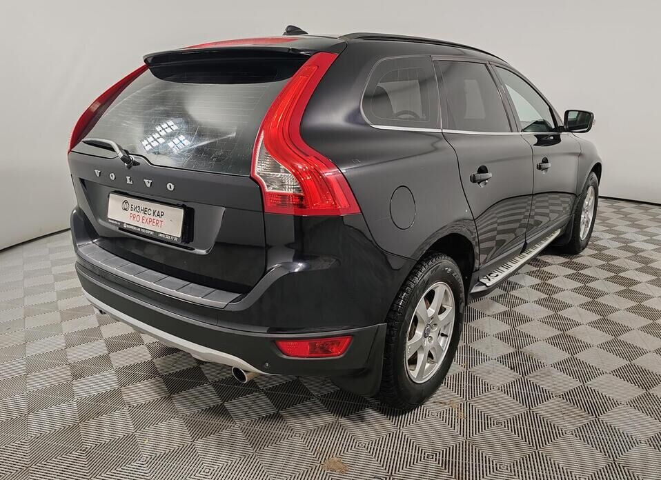 Volvo XC60, I 2.4d AT (163 л.с.) 4WD