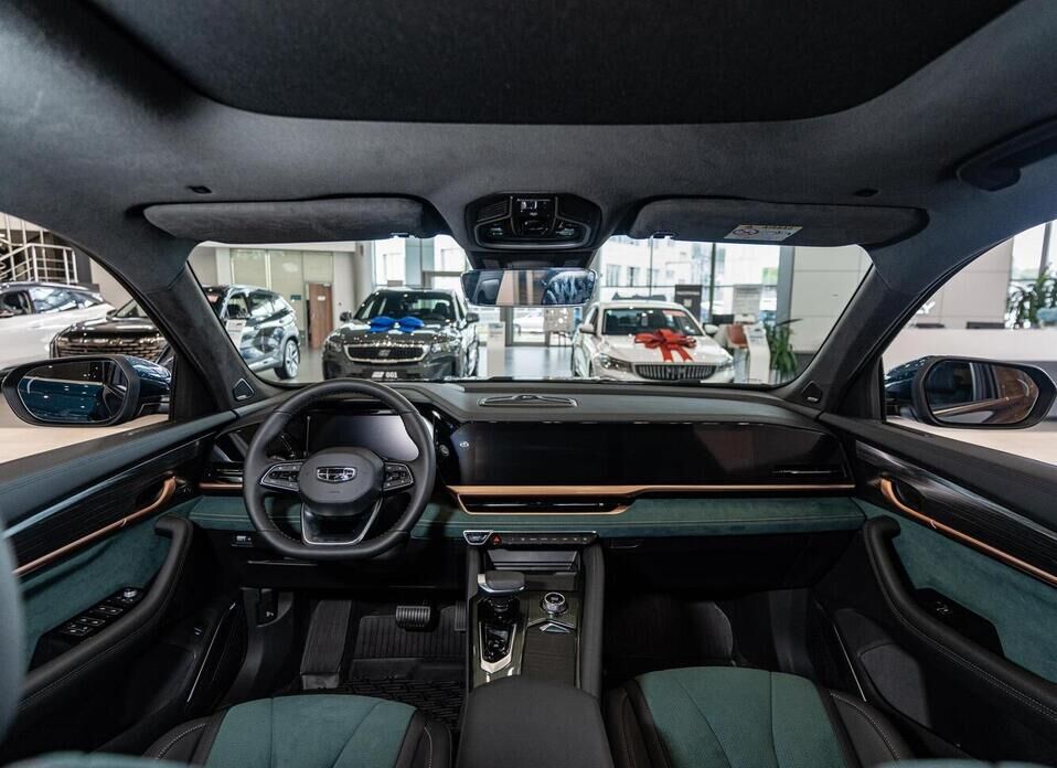 Geely Monjaro 2.0 AT (238 л.с.) 4WD