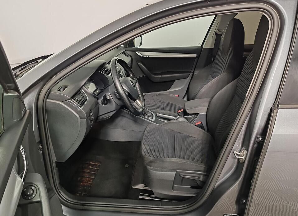 Skoda Octavia, III (A7) 1.8 AMT (180 л.с.)