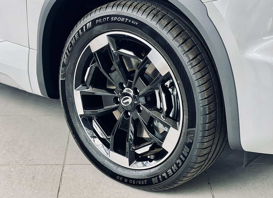 GAC GS8, II Dragon 2.0 AT (231 л.с.) 4WD