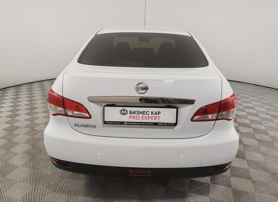 Nissan Almera 1.6 MT (102 л.с.)