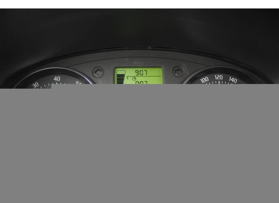 Skoda Fabia, II 1.4 MT (86 л.с.)