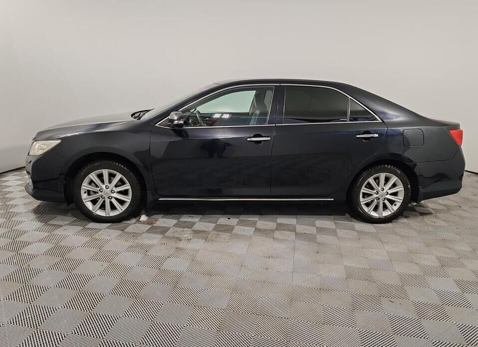 Toyota Camry, VII (XV50) 2.5 AT (181 л.с.)