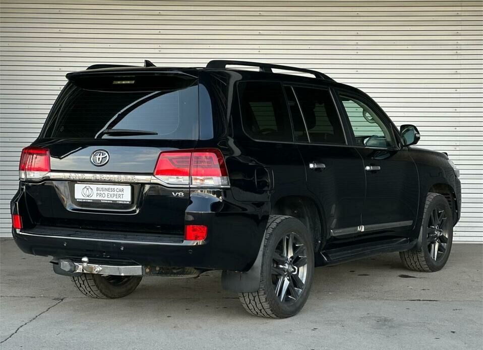 Toyota Land Cruiser 4.5d AT (249 л.с.) 4WD