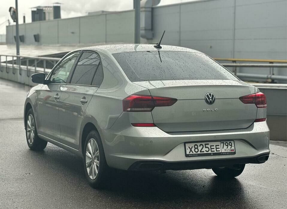 Volkswagen Polo 1.6 AT (110 л.с.)