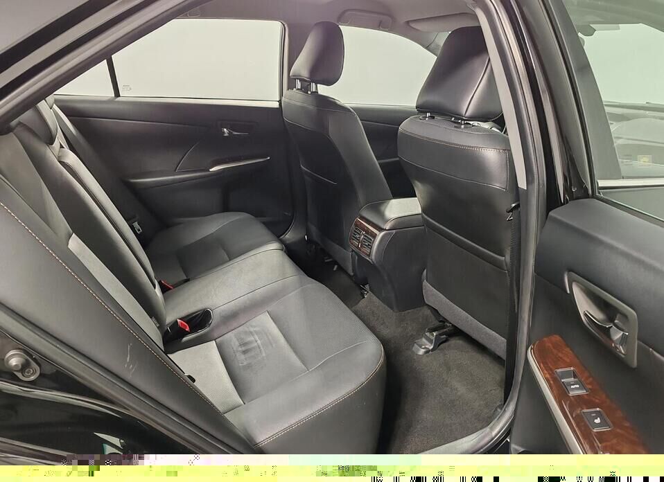 Toyota Camry, VII (XV50) Рестайлинг 2.5 AT (181 л.с.)