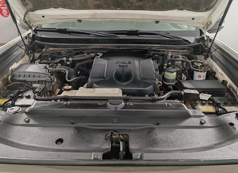 Toyota Land Cruiser Prado, 150 Series Рестайлинг 3 2.8d AT (200 л.с.) 4WD