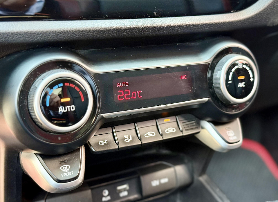 Kia Rio, IV 1.6 AT (123 л.с.)