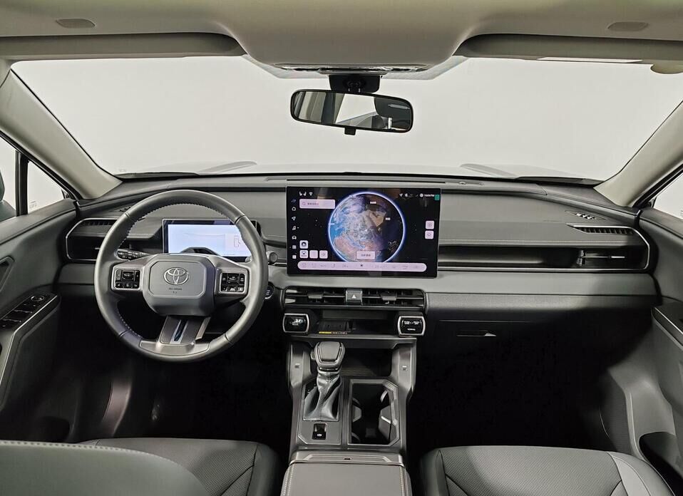 Toyota RAV4, VI (XA60) 2.0 CVT (171 л.с.) 4WD