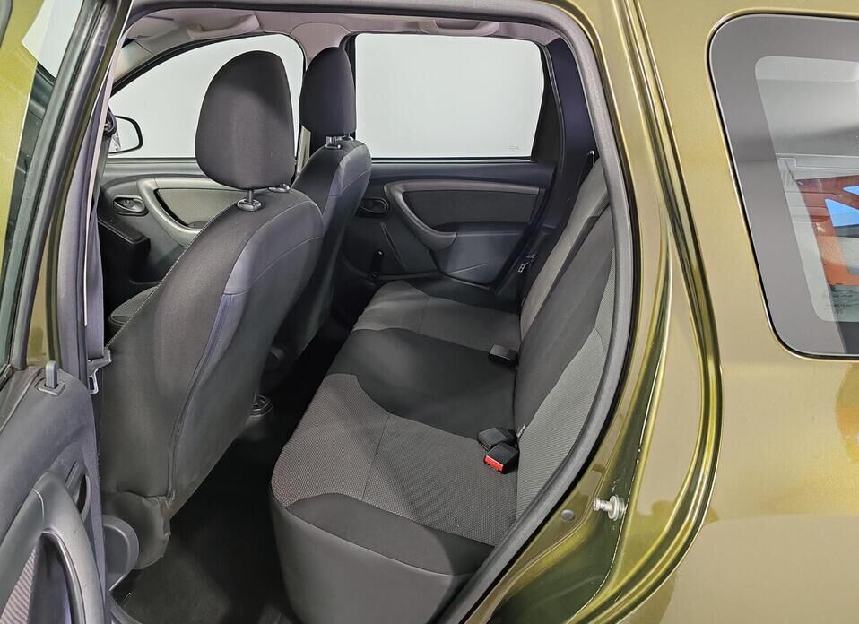 Renault Duster 2.0 AT (143 л.с.) 4WD